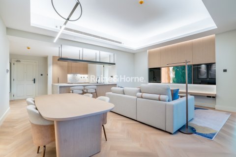 Apartament na sprzedaż w Al Barsha, Dubai, ZEA 2 sypialnie, 138.3 mkw., nr 707640 - zdjęcie 2