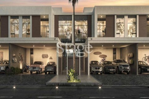 Villa in Dubai South (Dubai World Central), UAE 4 bedrooms, 255 sq.m. № 737565 - photo 6