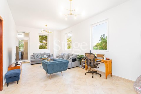 Leilighet til salgs i Motor City, Dubai, Emiratene 1 soverom, 94 kvm Nr. 737519 - Foto 2