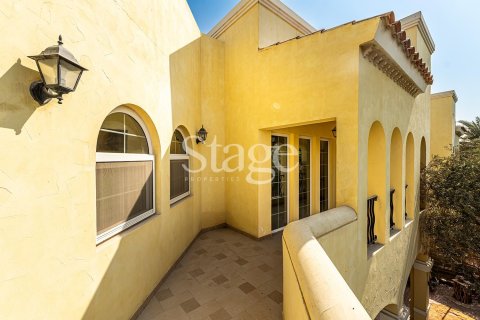 Lägenhet till försäljning i Dubai Land, Dubai, UAE 2 sovrum, 160 kvm Nr. 737566 - fotografi 17