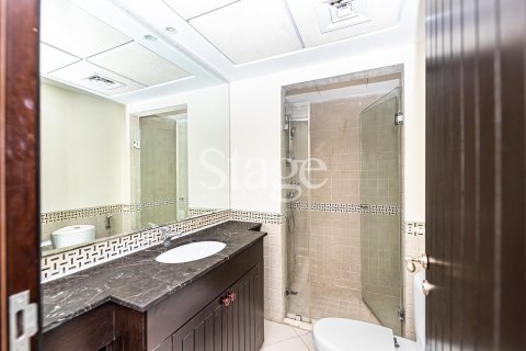 Lägenhet till försäljning i Dubai Land, Dubai, UAE 2 sovrum, 160 kvm Nr. 737566 - fotografi 16