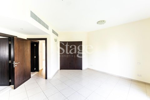 Lägenhet till försäljning i Dubai Land, Dubai, UAE 2 sovrum, 160 kvm Nr. 737566 - fotografi 6