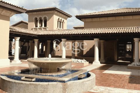 Jumeirah Golf Estates、Dubai、UAE にあるヴィラ販売中 5ベッドルーム、263 m2、No737563 - 写真 5