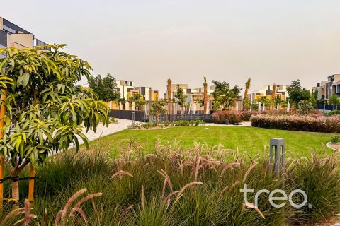 Vila di Mudon, Dubai, UAE 4 bilik tidur, 229.28 meter persegi № 753669 - foto 11