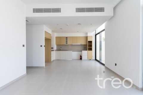 Townhouse di Arabian Ranches 3, Dubai, UEA 4 kamar tidur, 225.48 m2 nomor 753673 - foto 2