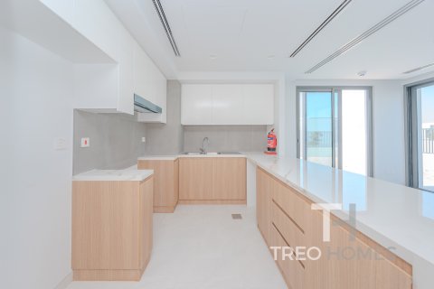 Villa para venda em Dubai Land, Dubai, EAU 4 quartos, 215.91 m2 № 753674 - foto 8