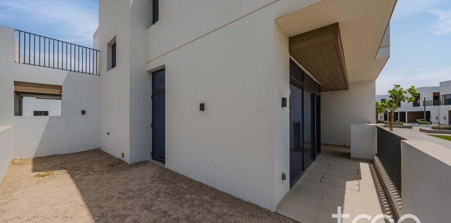 Kuća u nizu u gradu Arabian Ranches 3, Dubai, UAE 4 spavaće sobe, 272.48 m2 Br. 753675