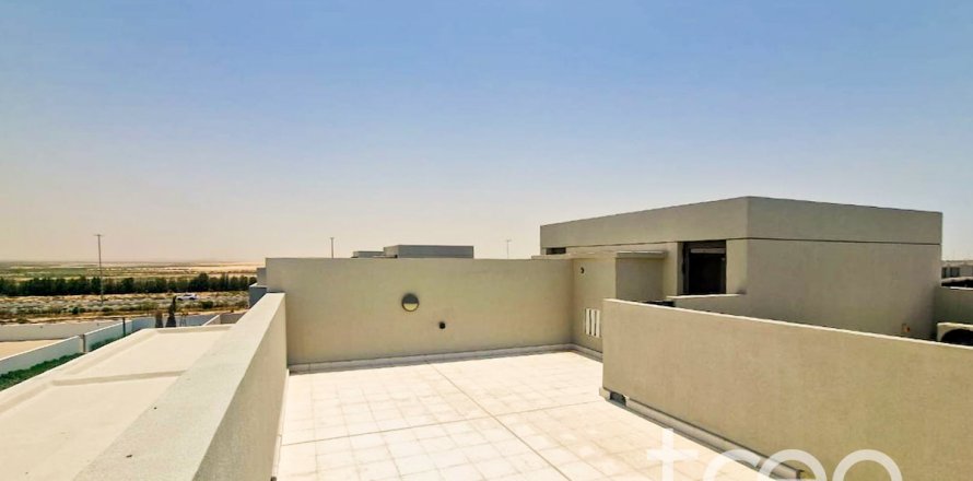 Villa in Dubai South (Dubai World Central), Dubai, VAE: 4 Schlafzimmer, 310.48 m2 Nr. 753670