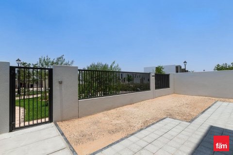 Dubai, संयुक्त अरब अमीरात में विला, 4 बेडरूम, 244.9 वर्ग मीटर, संख्या 722656 - फ़ोटो 7