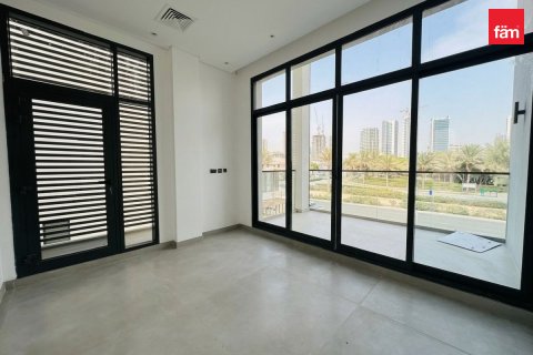 וילה להשכרה ב Dubai, איחוד האמירויות  5 חדרי שינה, 250.7 מ"ר, מספר 758240 - תמונה 2