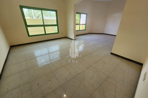 Müüa villa asukohaga Al Bateen, Abu Dhabi, AÜE: 10 magamistoaga, 1800 m² Nr 549012 - pilt 2