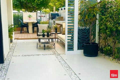Βίλα σε Tilal Al Ghaf, Dubai, ΗΑΕ 4 υπνοδωμάτια, 226.2 τ.μ. Αρ. 722626 - φωτογραφία 15