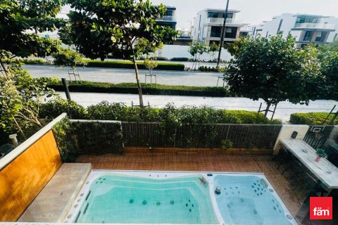 Βίλα σε Tilal Al Ghaf, Dubai, ΗΑΕ 4 υπνοδωμάτια, 226.2 τ.μ. Αρ. 722626 - φωτογραφία 13