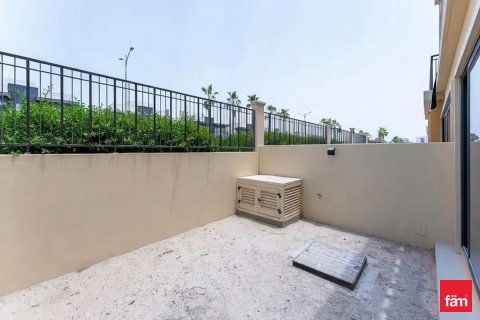 Üürile anda ridamaja asukohaga Dubai, AÜE: 4 magamistoaga, 144 m² Nr 722629 - pilt 17