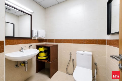 Üürile anda kontor asukohaga Dubai, AÜE: 116.2 m² Nr 722630 - pilt 8
