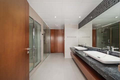Vila u Al Barsha, Dubai, UAE 5 spavaćih soba, 3716.12 m2 Br. 759867 - fotografija 20