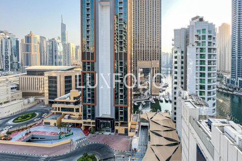 Appartamento in vendita a Dubai Marina, Dubai, EAU 2 camere da letto, 125 mq. № 627417 - foto 12