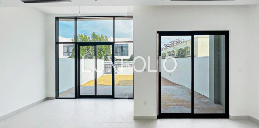 Řadový dům v Al Furjan, Dubai, SAE 3 ložnice, 244 m² Č.: 627429