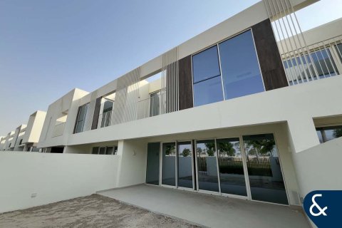 Vilă de închiriat în The Valley, Dubai, EAU 3 dormitoare, 177 mp. №668341 - poză 1