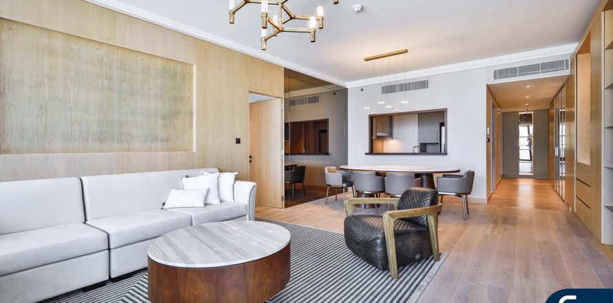 Wohnung in Downtown Dubai (Downtown Burj Dubai), Dubai, VAE: 3 Schlafzimmer, 195 m2 Nr. 668374