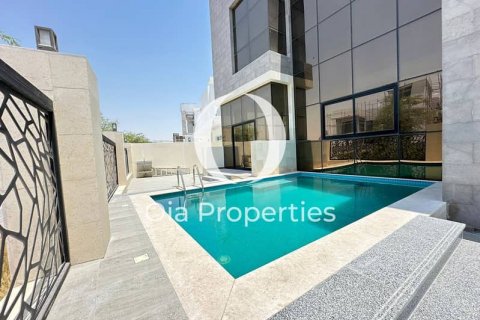 阿联酋 Abu Dhabi Yas Island 待售 : 5 卧, 581 平方米 , 编号617426 - 照片 1