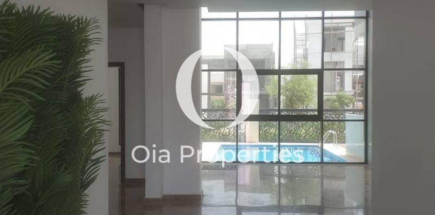 Вилла на Остров Яс, Абу-Даби, ОАЭ 5 спален, 581м2 № 617424