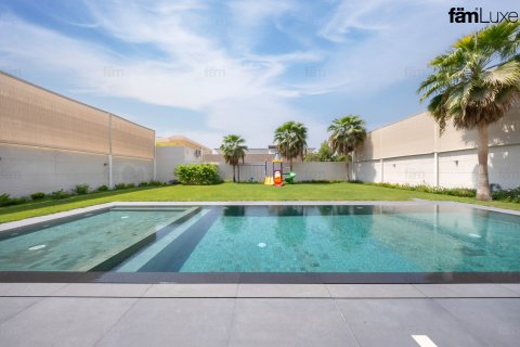 Al Barsha, Dubai, संयुक्त अरब अमीरात में विला, 5 बेडरूम, 1227.9 वर्ग मीटर, संख्या 763801 - फ़ोटो 28