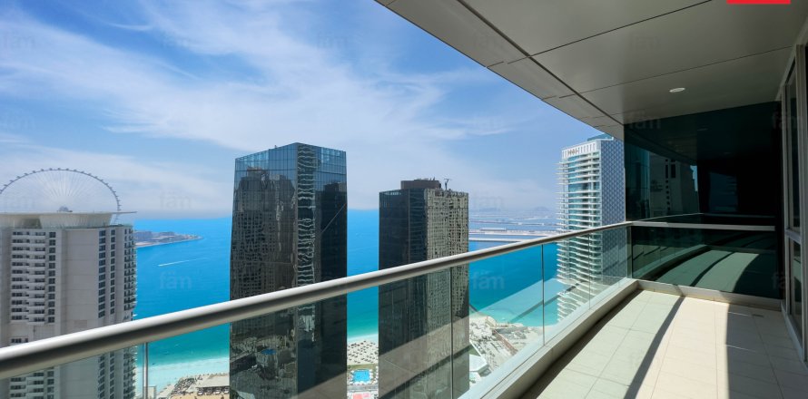 Apartment in Dubai, UAE 3 bedrooms, 241.5 sq.m. № 763800