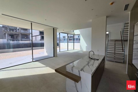 Vila di Dubai, UAE 5 bilik tidur, 753.4 meter persegi № 695100 - foto 8