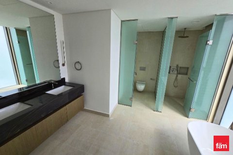 Vila di Dubai, UAE 5 bilik tidur, 753.4 meter persegi № 695100 - foto 25