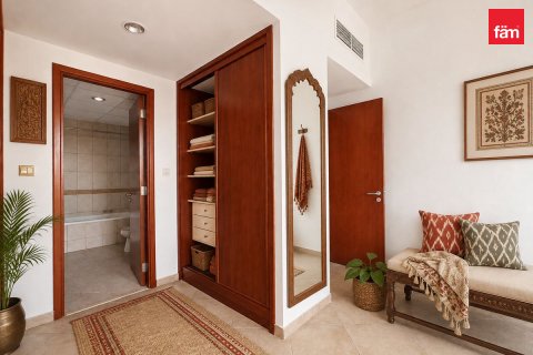 Apartman u gradu Motor City, Dubai, UAE 3 spavaće sobe, 178.7 m2 Br. 760153 - Slika 3