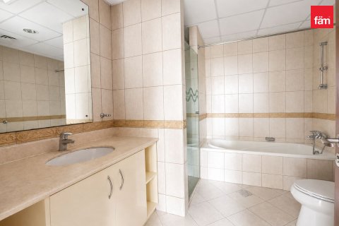 Apartman u gradu Motor City, Dubai, UAE 3 spavaće sobe, 178.7 m2 Br. 760153 - Slika 14