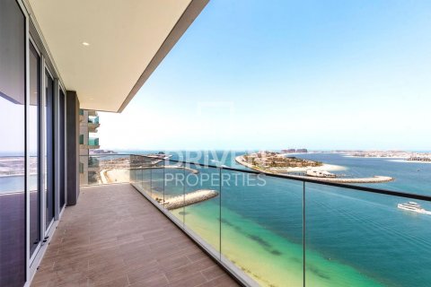 Apartment in Dubai Harbour, Dubai, UAE 2 bedrooms, 137 sq.m. № 603177 - photo 12
