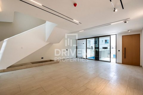 Σπίτι σε Jumeirah Village Circle, Dubai, ΗΑΕ 4 υπνοδωμάτια, 426 τ.μ. Αρ. 603179 - φωτογραφία 2