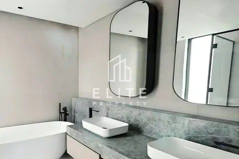 Vilë në Tilal Al Ghaf, Dubai, Emiratet e Bashkuara Arabe 5 dhoma gjumi, 520 m2. № 736532 - Foto 11