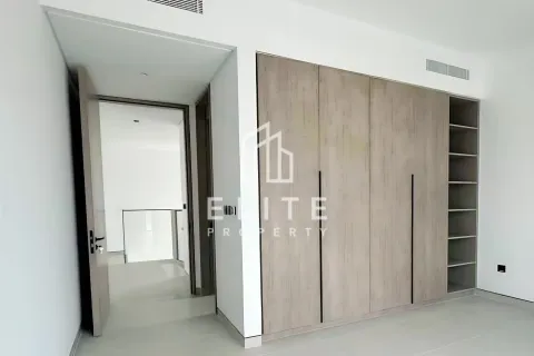 Vilë në Tilal Al Ghaf, Dubai, Emiratet e Bashkuara Arabe 5 dhoma gjumi, 520 m2. № 736532 - Foto 5