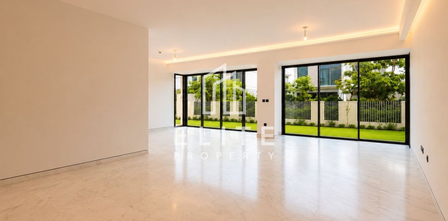 Vila v Tilal Al Ghaf, Dubai, SAE 5 spální, 520 m2 č. 736532