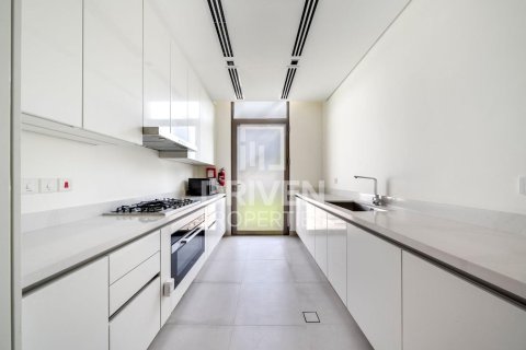 Villa til leie i Mohammed Bin Rashid City, Dubai, Emiratene 4 soverom, 608.14 kvm Nr. 744817 - Foto 4
