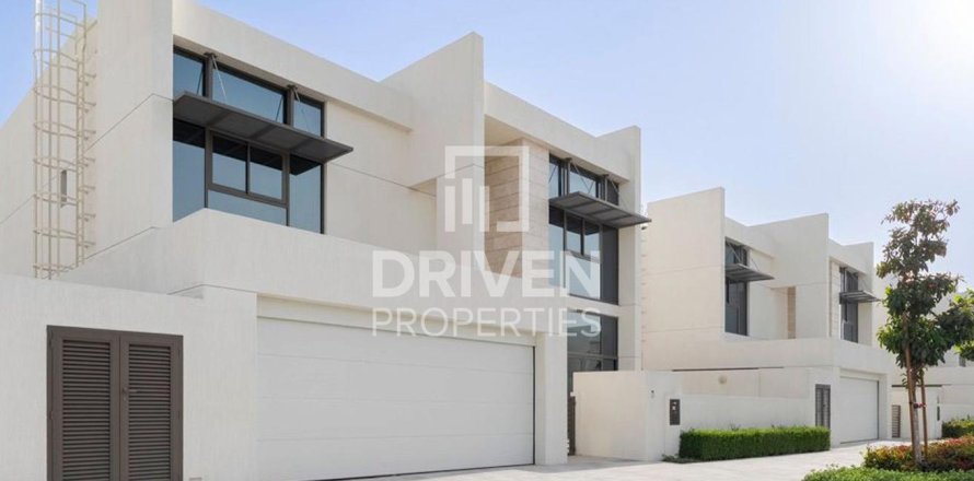 Villa i Mohammed Bin Rashid City, Dubai, Emiratene 4 soverom, 608.14 kvm nr. 744817
