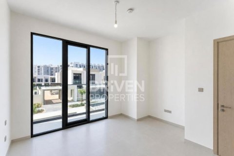 فيلا للإيجار في جبل علي، دبي، الإمارات العربية المتحدة 4 غرفة نوم ، 640.01 متر مربع ، رقم 744815 - صورة 14