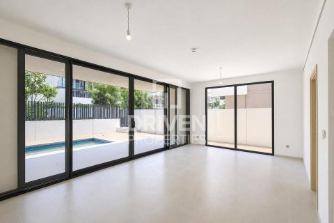ویلا برای اجاره در Jebel Ali، Dubai، امارات متحده عربی 5 خوابه ، 715.73 متر مربع ، شماره 744816 - تصویر 4
