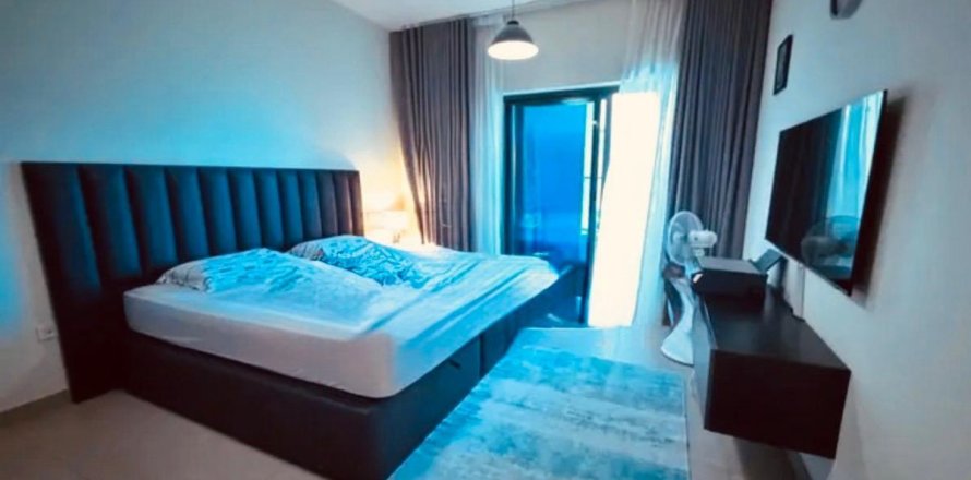 Korter asukohaga Al Furjan, Dubai, AÜE: 2 magamistoaga, 135.6 m² Nr 722623
