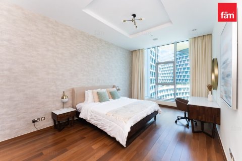Διαμέρισμα σε Palm Jumeirah, Dubai, ΗΑΕ 2 υπνοδωμάτια, 158.8 τ.μ. Αρ. 722620 - φωτογραφία 17
