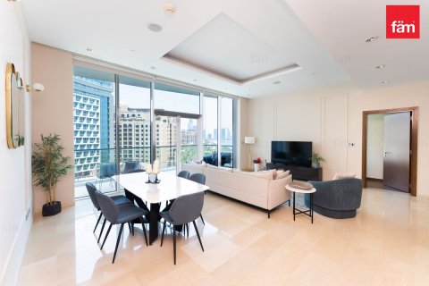 Lakás itt: Palm Jumeirah, Dubai, EAE, 2 hálószoba, 158.8 m², azonosító: 722620