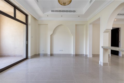 Appartamento in vendita a Downtown Dubai (Downtown Burj Dubai), Dubai, EAU 2 camere da letto, 130.25 mq. № 748477 - foto 4