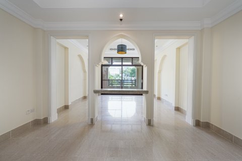 Appartamento in vendita a Downtown Dubai (Downtown Burj Dubai), Dubai, EAU 2 camere da letto, 130.25 mq. № 748477 - foto 3