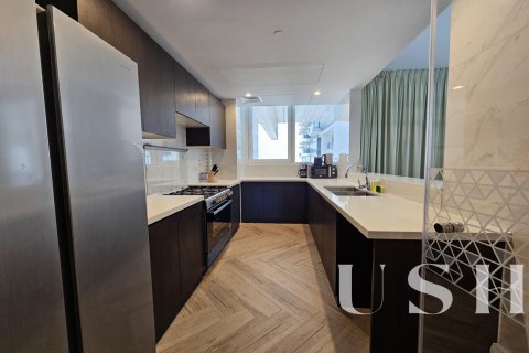 Apartment in Zabeel, Dubai, UAE 3 bedrooms, 173 sq.m. № 621098 - photo 17