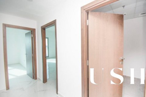 Apartment in Al Furjan, Dubai, UAE 2 bedrooms, 130 sq.m. № 621097 - photo 13