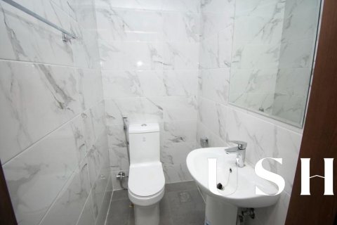 Apartment in Al Furjan, Dubai, UAE 2 bedrooms, 130 sq.m. № 621097 - photo 14