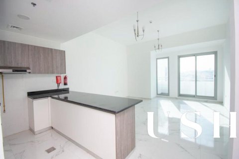 Apartment in Al Furjan, Dubai, UAE 2 bedrooms, 130 sq.m. № 621097 - photo 2